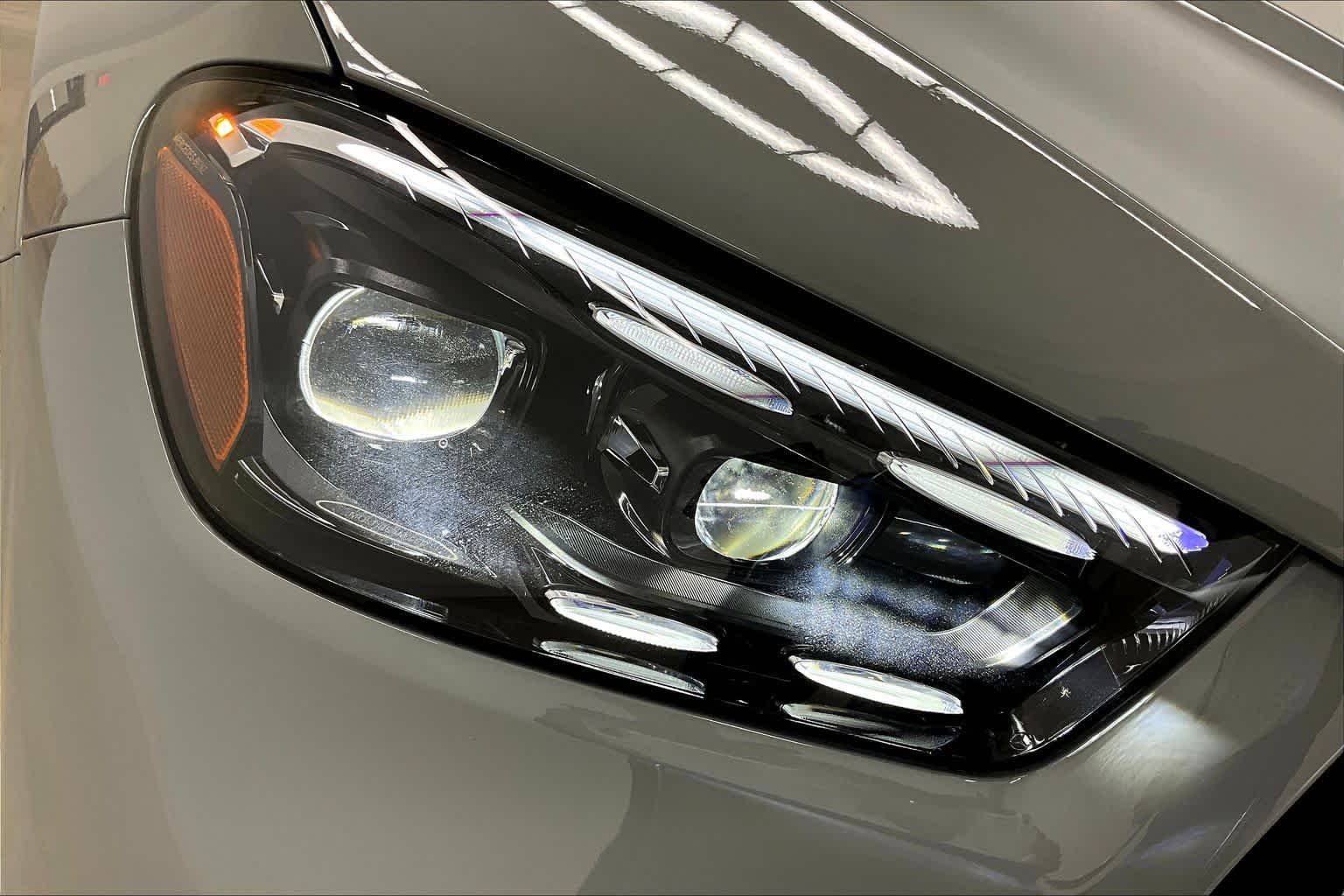 New 2026 MANUFAKTUR Alpine Grey Mercedes-Benz AMG® GLE 63 S image 13