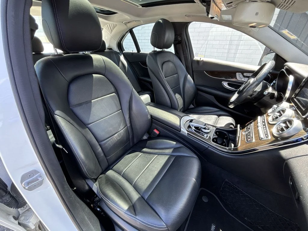 Used 2016 White Mercedes-Benz C 300 image 26