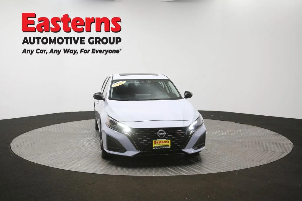 Used 2023 Gray Nissan 2.5 SR image 53