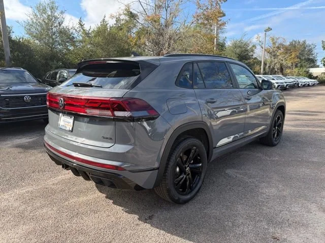 New 2026 pure gray Volkswagen 2.0T SEL R-Line Black image 6