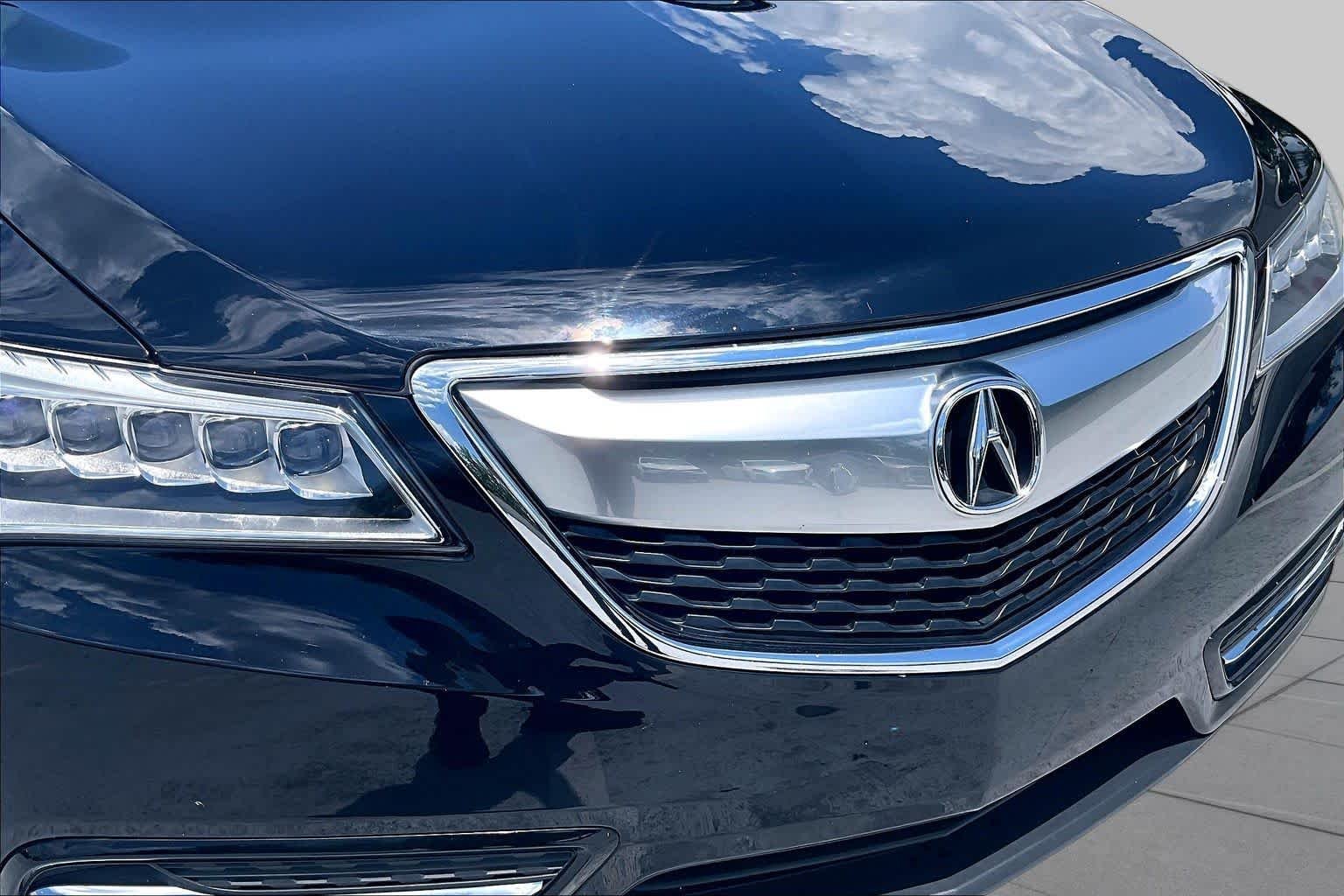 Used 2015 Crystal Black Pearl Acura Tech Pkg image 29
