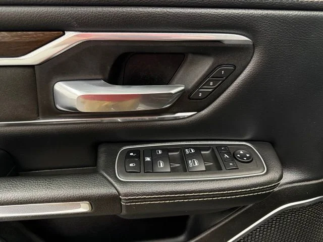 2022 RAM Ram 1500 Pickup Laramie - Photo 11