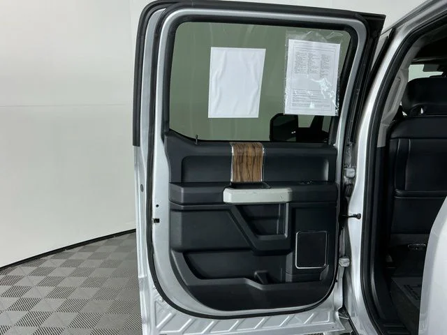Used 2019 Ingot Silver Metallic Ford Lariat image 27