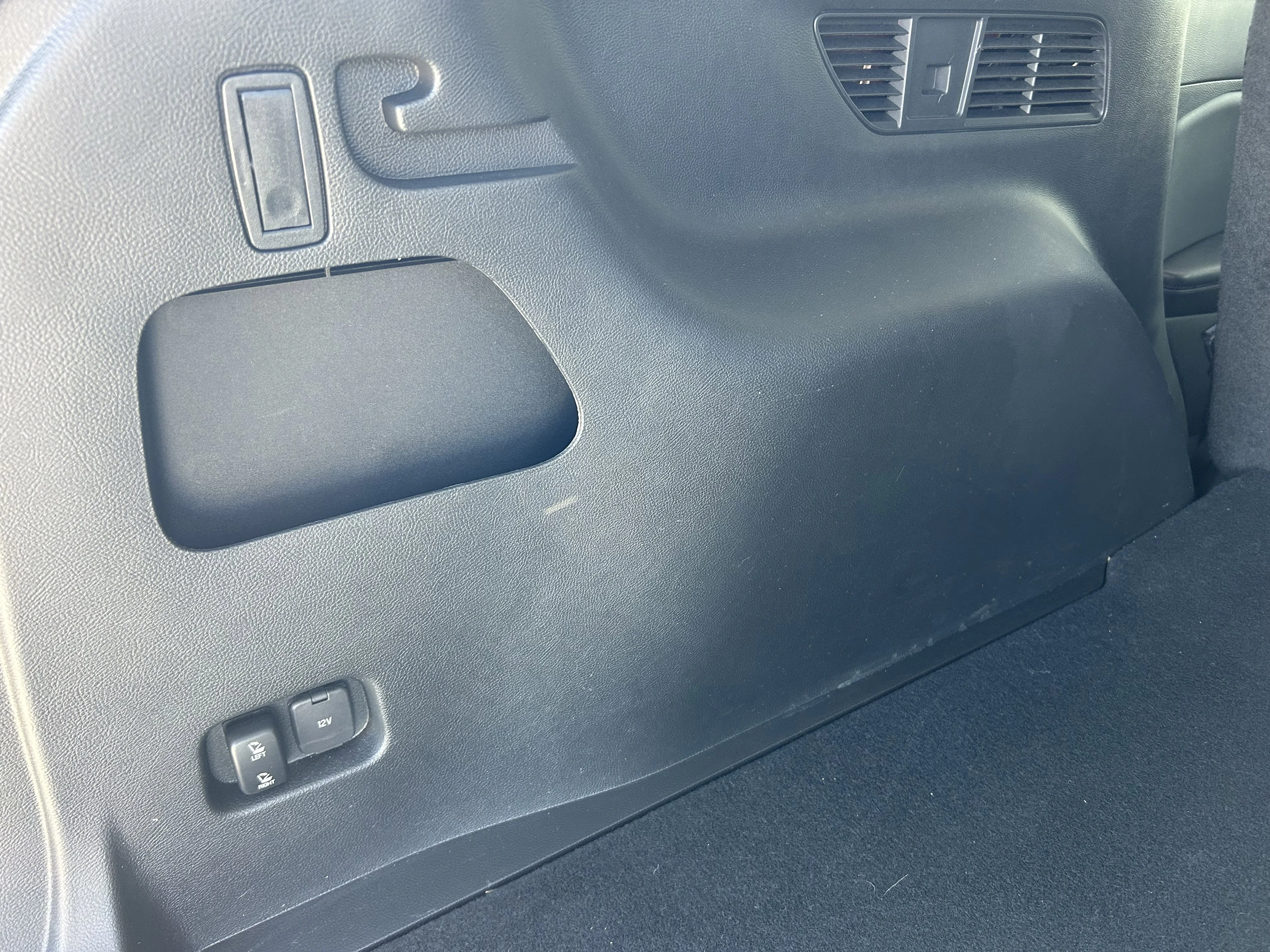 Used 2023 Red Ford SEL image 10