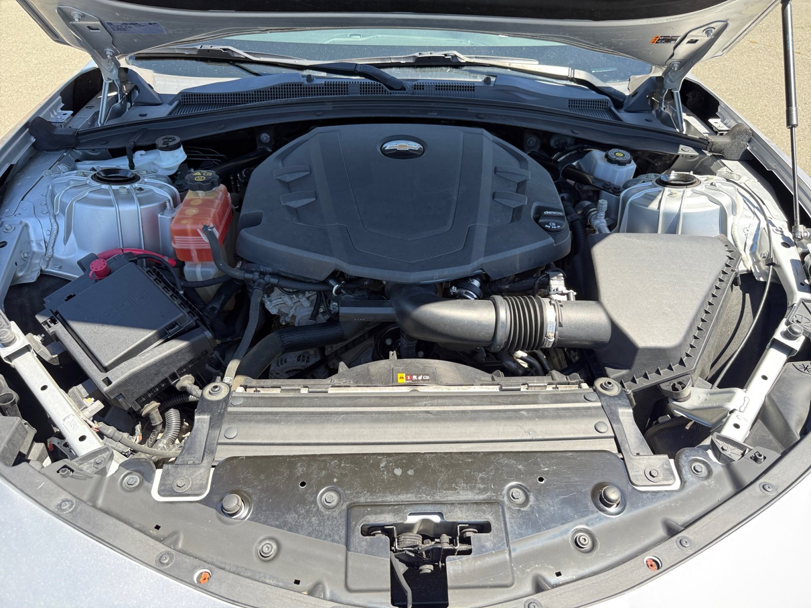 Used 2018 Silver Ice Metallic Chevrolet 1LT image 20