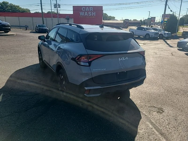Used 2023 Gray Kia X-Line image 4