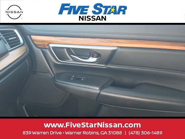 Used 2018 White Honda Touring image 25