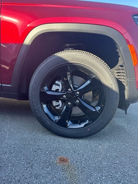 New 2025 Red Jeep Altitude X image 2
