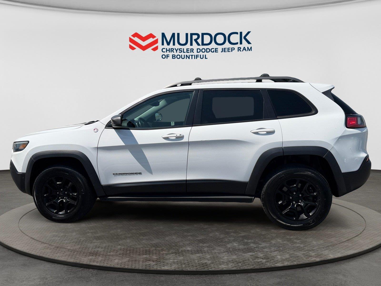 Used 2019 Jeep Cherokee Trailhawk Elite with VIN 1C4PJMBX8KD461021 for sale in West Bountiful, UT