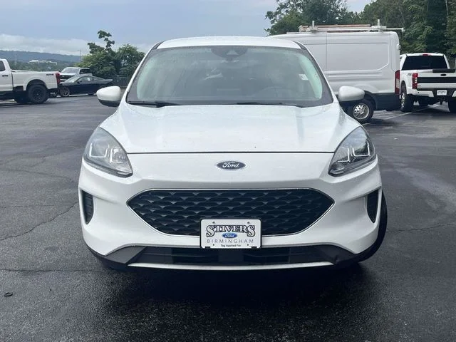 Used 2021 White Ford SE image 9