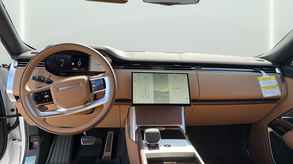 New 2026 Fuji White Land Rover SE image 19