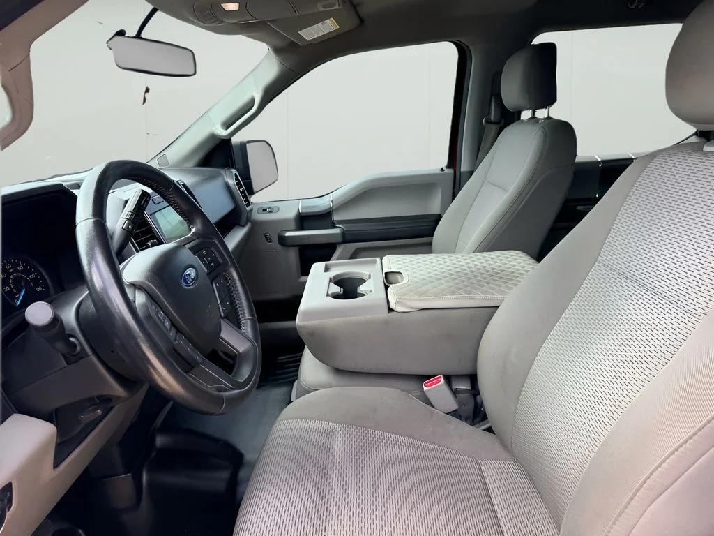 Used 2017 Ruby Red Metallic Tinted Clearcoat Ford XLT image 7