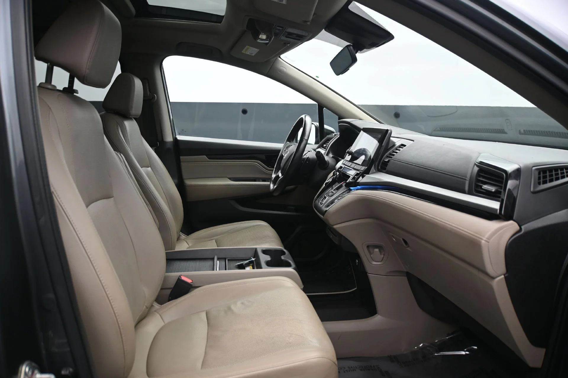 Used 2019 Gray Honda Elite Auto image 13
