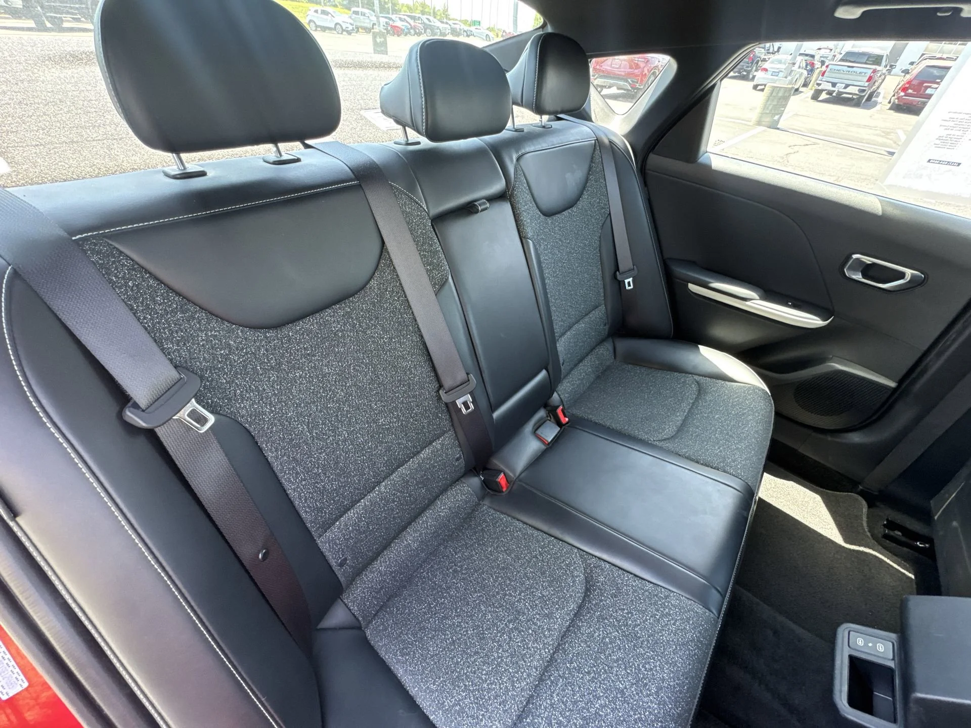 2025 Kia K4 GT-Line - Photo 23