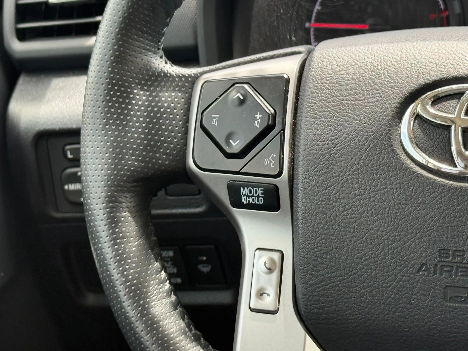 Used 2023 Silver Toyota SR5 Premium image 31