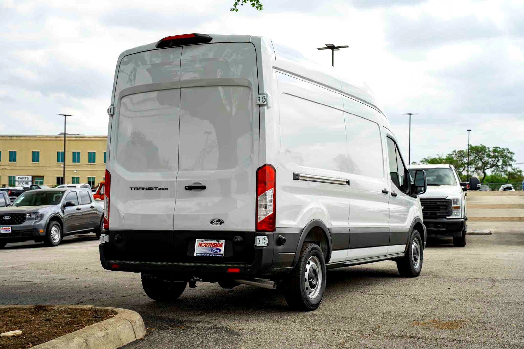 2026 Ford Transit Van Base