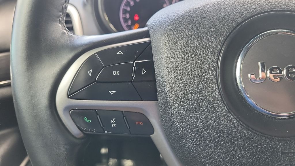 Used 2018 Black Jeep Overland image 20