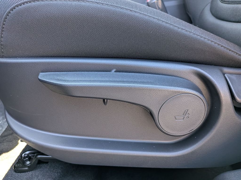 New 2026 Gray Hyundai SE image 16