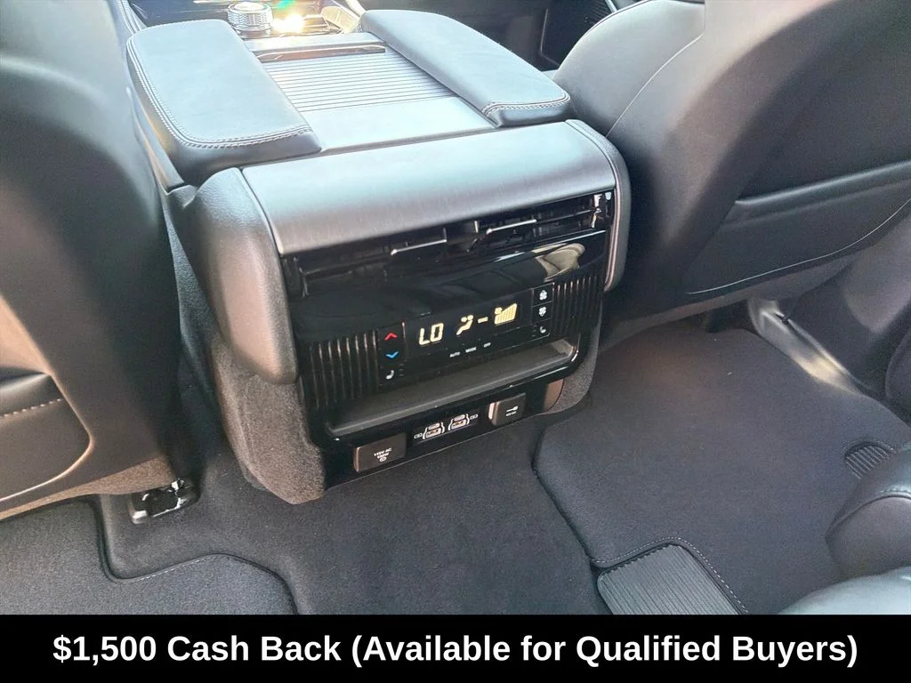 New 2026 Baltic Gray Metallic Clearcoat Jeep Limited Altitude image 31