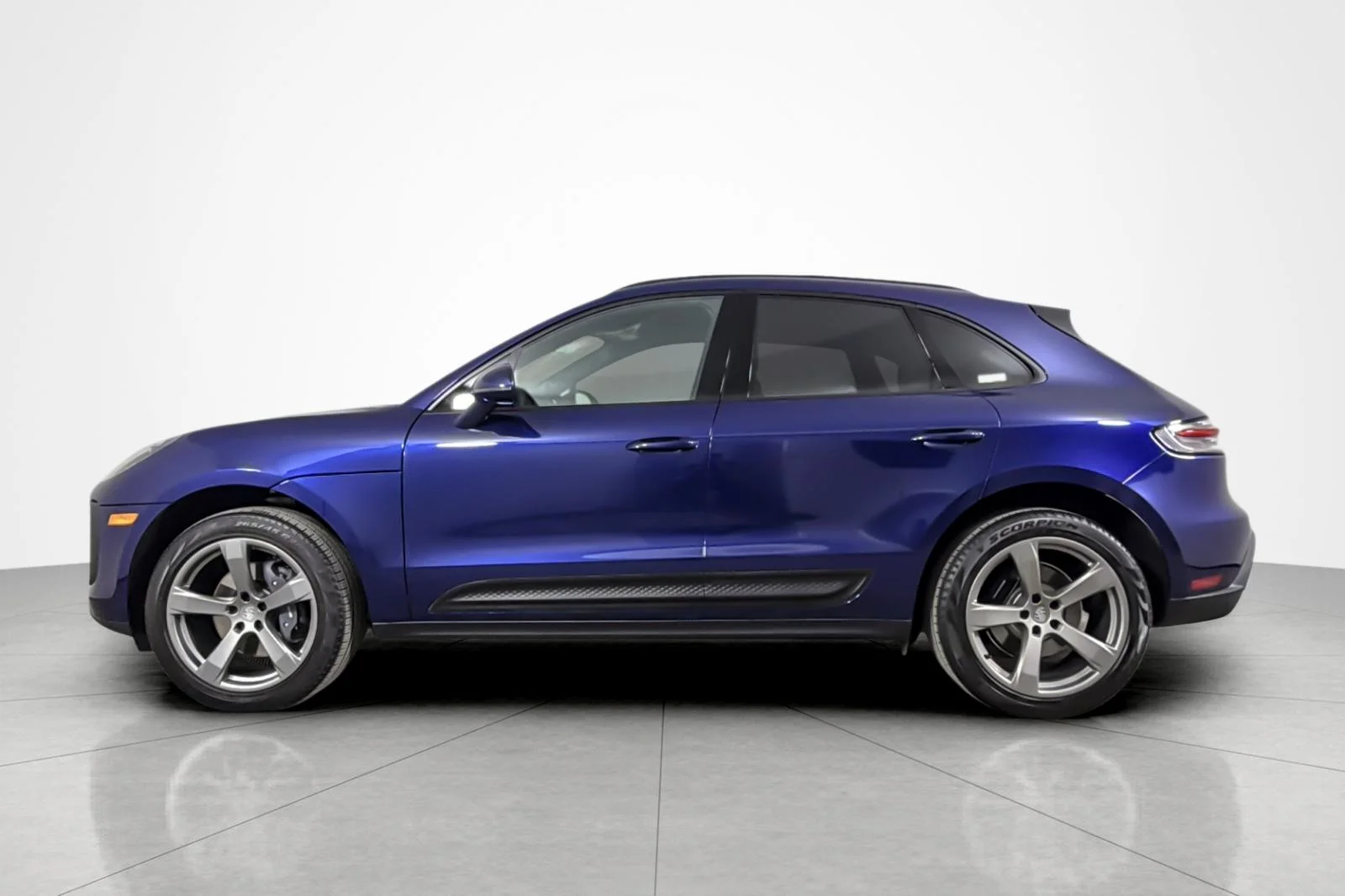 Used 2023 BLUE Porsche  image 2