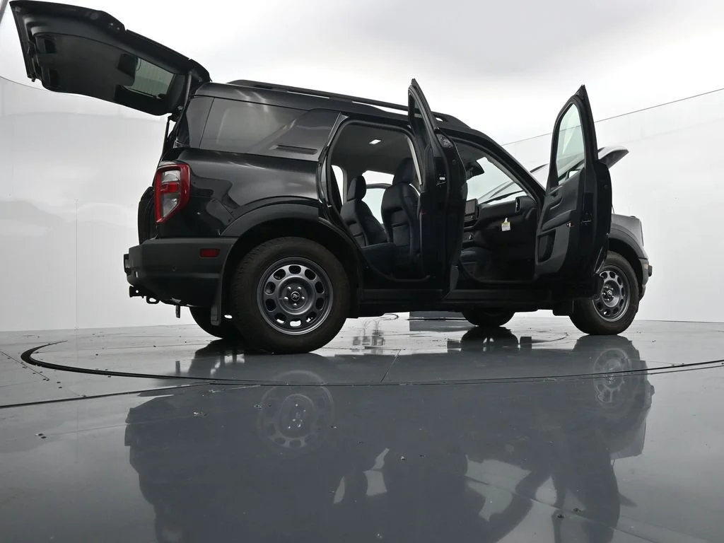Used 2024 Black Ford Outer Banks image 34