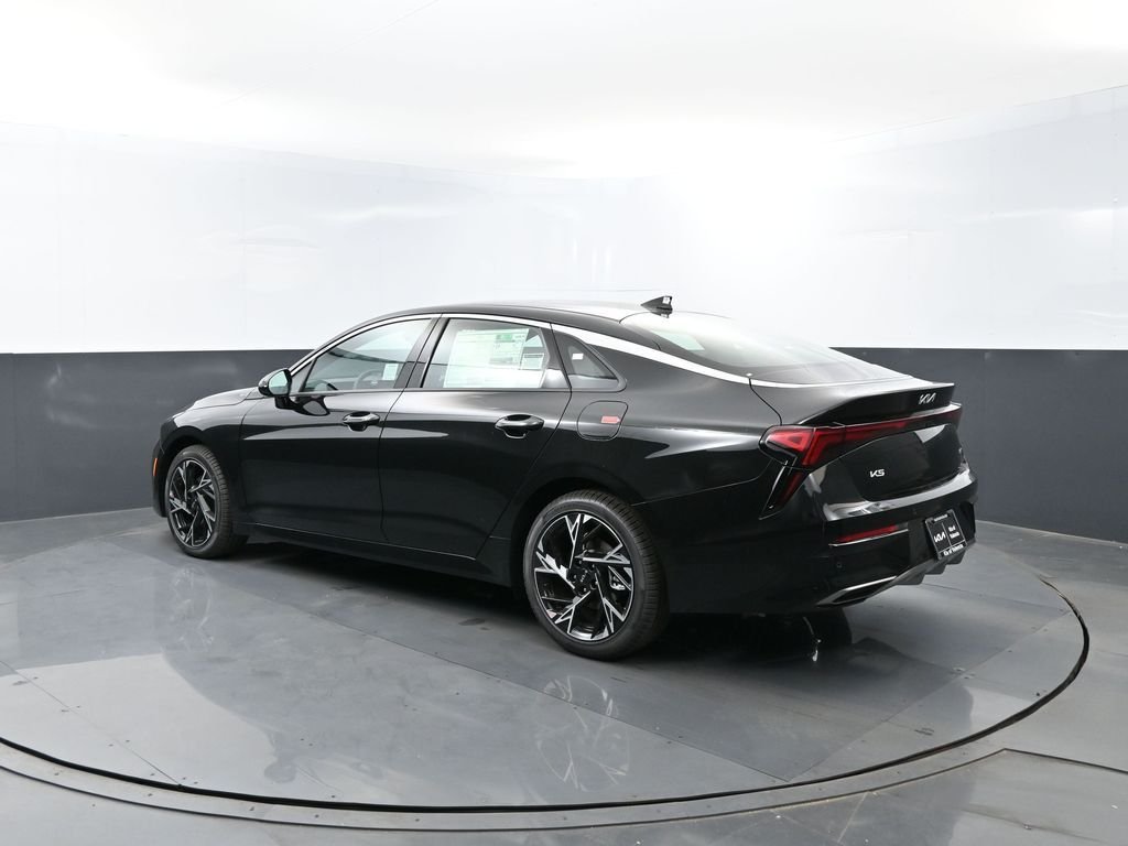 New 2026 Aurora Black Pearl Kia GT-Line FWD image 24