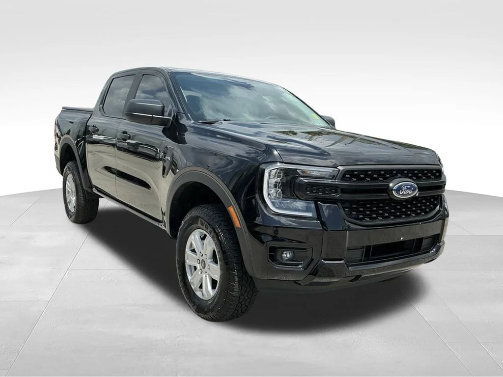 Used 2025 Black Ford XL image 21