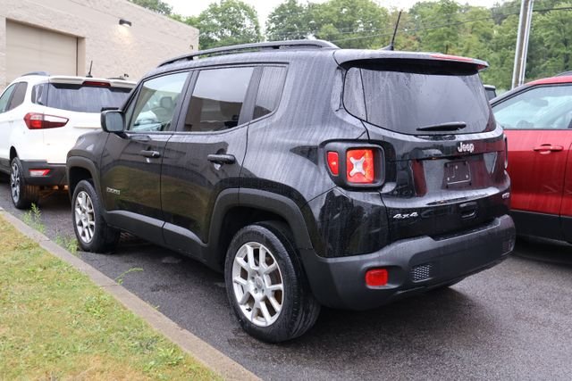 Used 2021 Black Jeep Latitude image 3