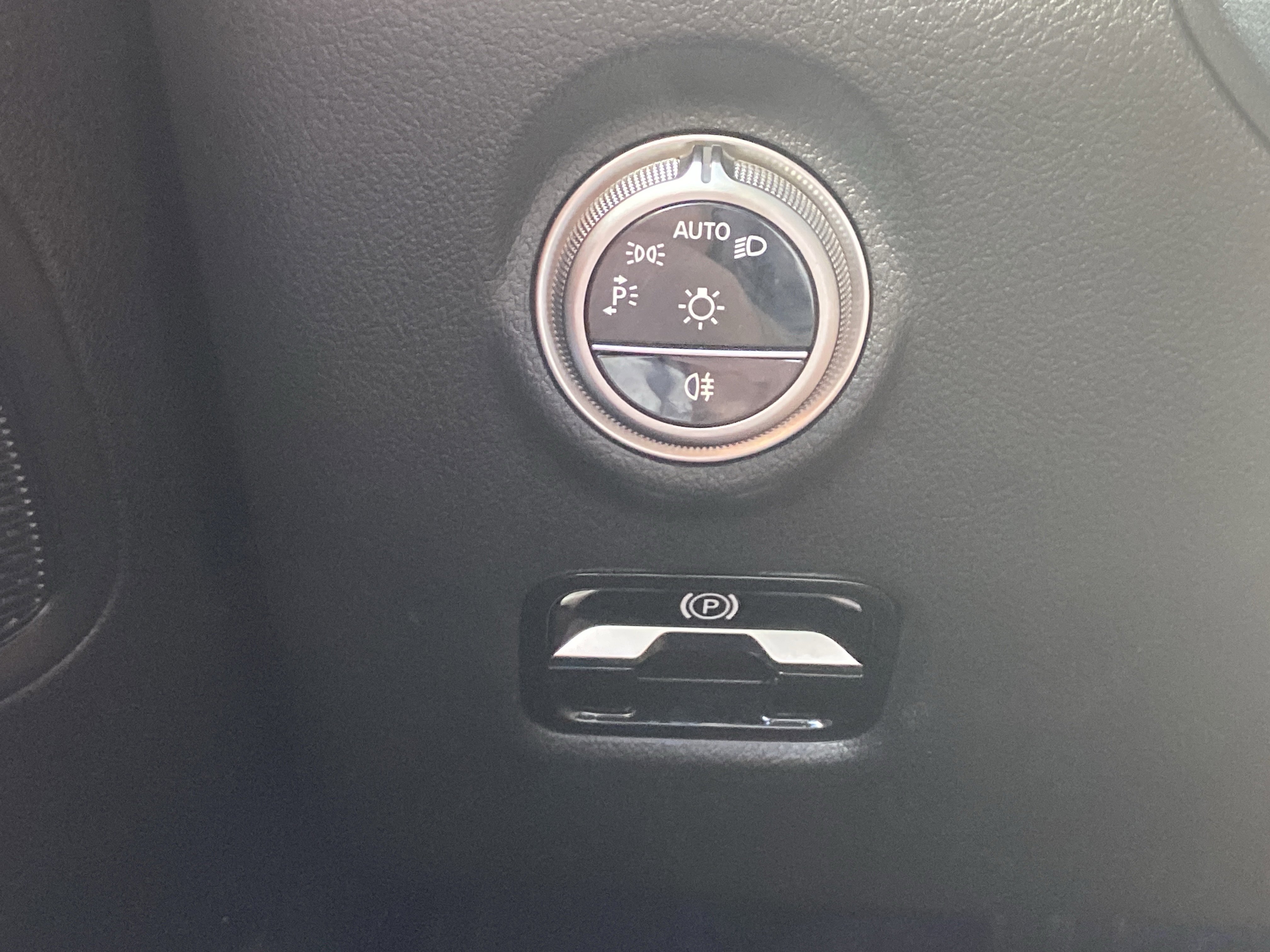 Certified Used 2025 Polar White Mercedes-Benz C 300 Sedan image 26