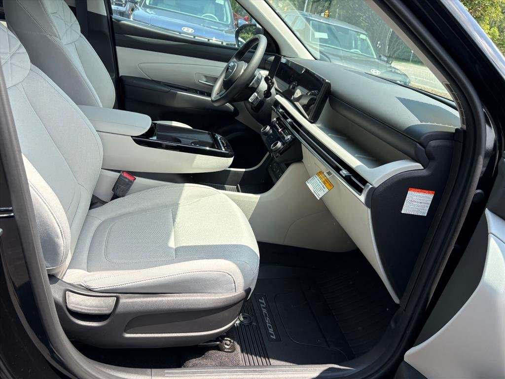 2026 Hyundai Tucson Blue SE - Photo 12