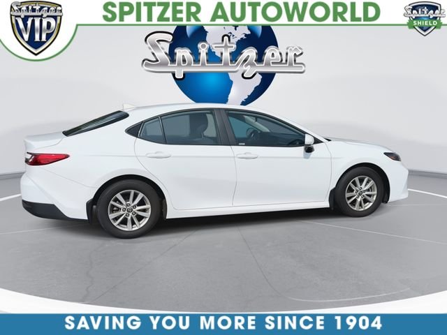 Used 2025 White Toyota LE image 10