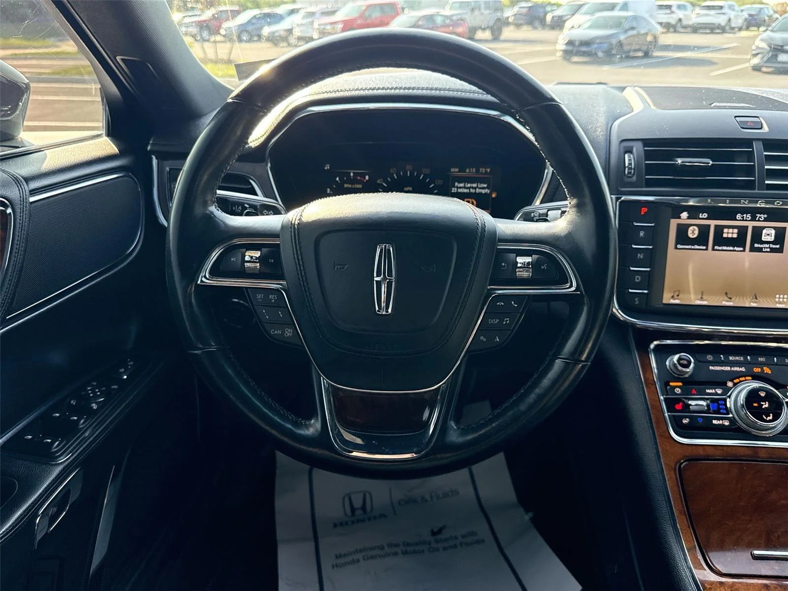 Used 2019 Infinite Black Metallic Lincoln Select image 22