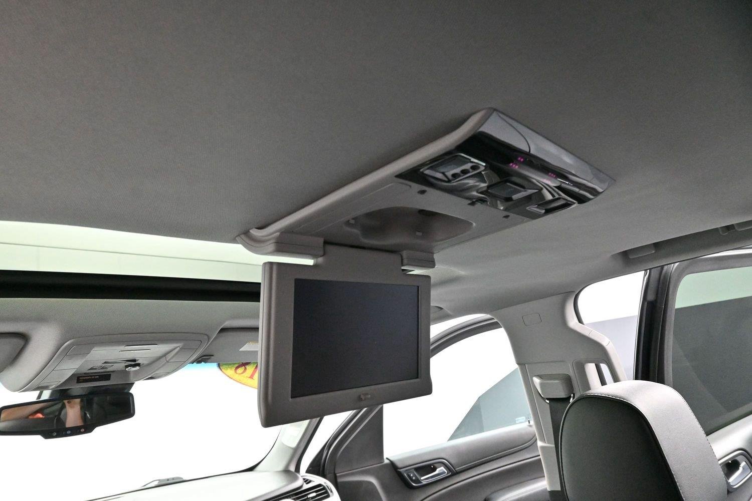Used 2018 TUNGSTEN METALLIC Chevrolet LT image 35