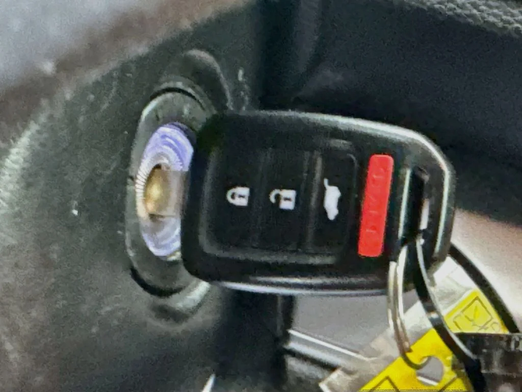 Used 2015 Black Honda LX image 18