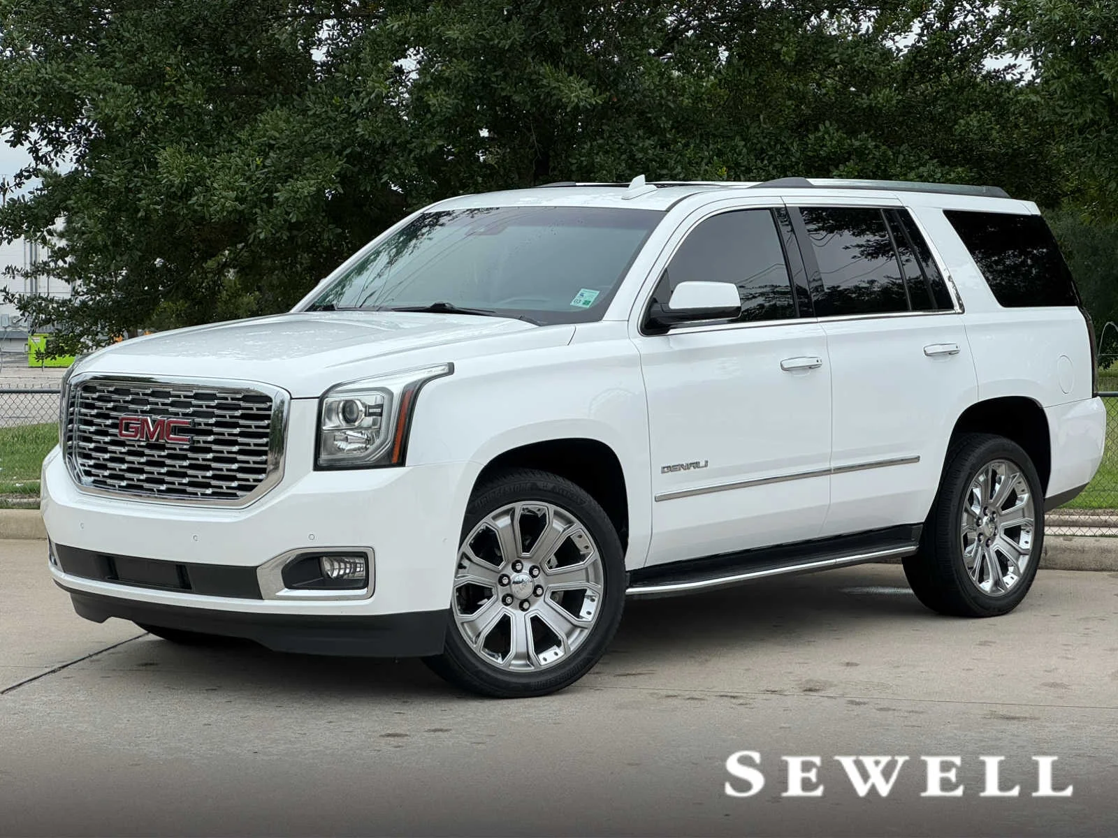 2018 GMC Yukon 2WD Denali's photo