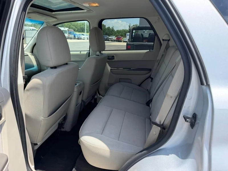 Used 2012 Ingot Silver Metallic Ford XLT image 9