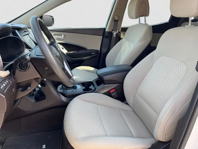 Used 2017 Frost White Pearl Hyundai 2.4 Popular image 9