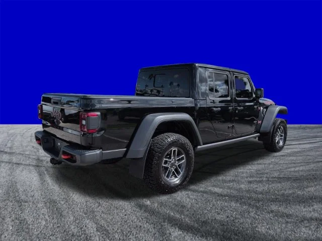 Certified Used 2025 Black Clearcoat Jeep Mojave image 4