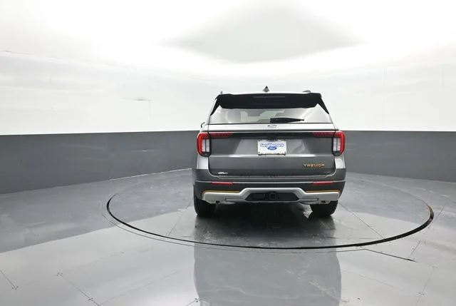 New 2026 Gray Ford Tremor image 6