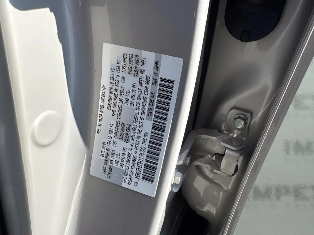 Used 2024 Silver Mazda 3.3 Turbo Preferred image 27