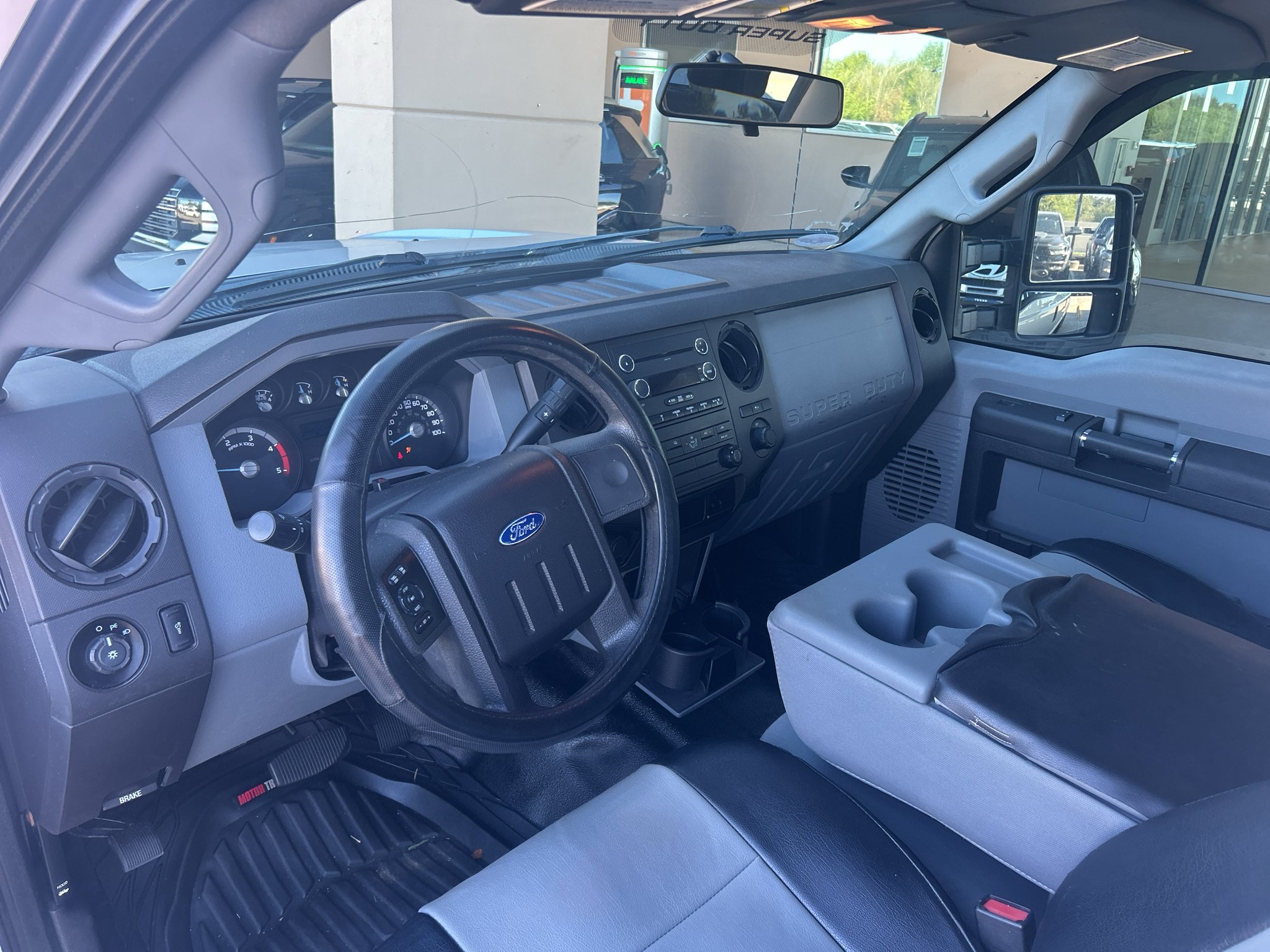 Used 2016 Ingot Silver Metallic Ford XL image 20