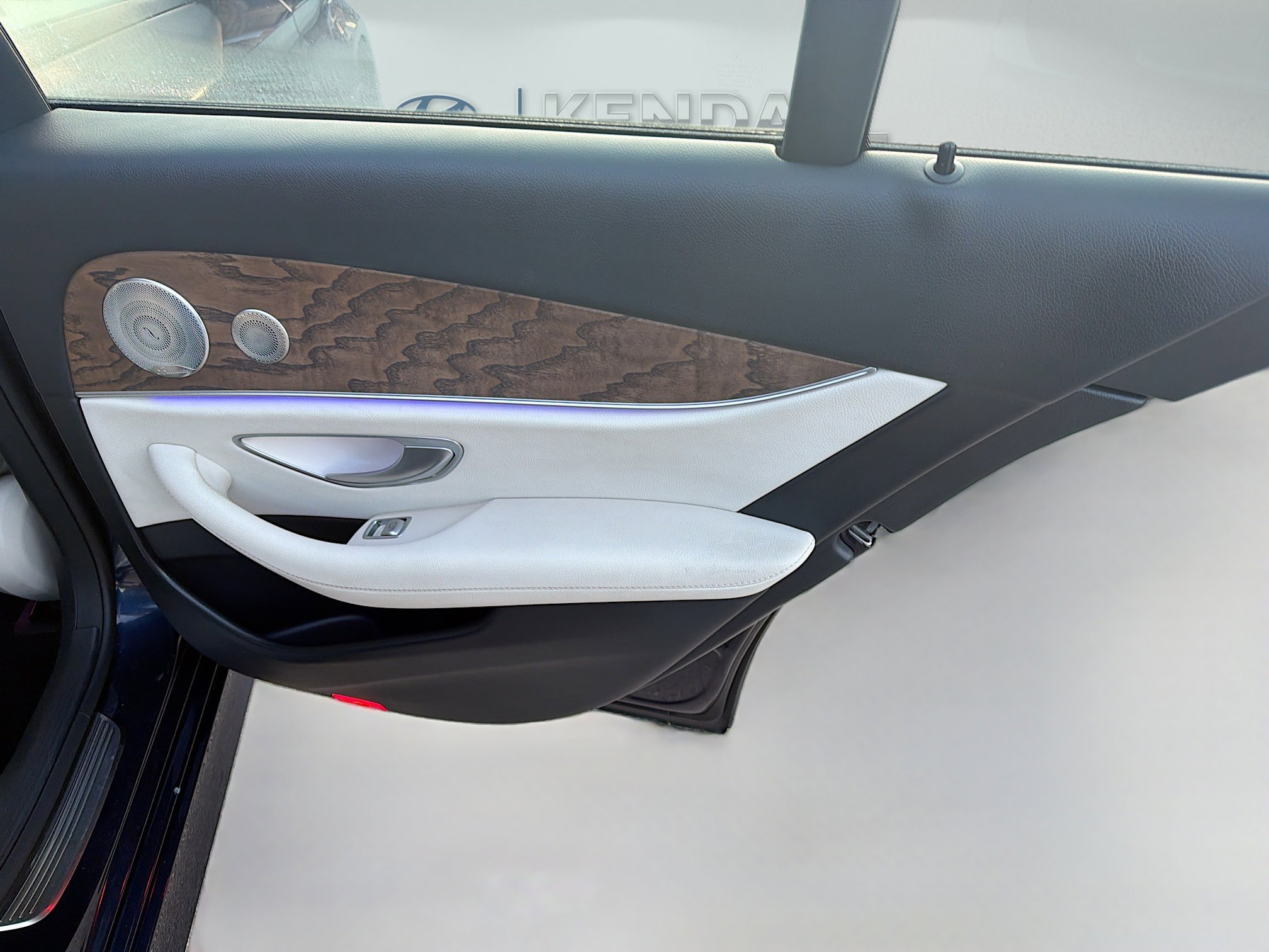 2023 Mercedes-Benz E-Class E450 - Photo 29