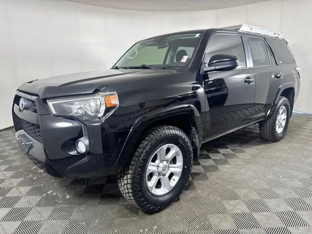 Used 2014 Black Toyota SR5 image 8