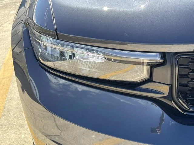 Used 2025 Gray Jeep Altitude X image 2