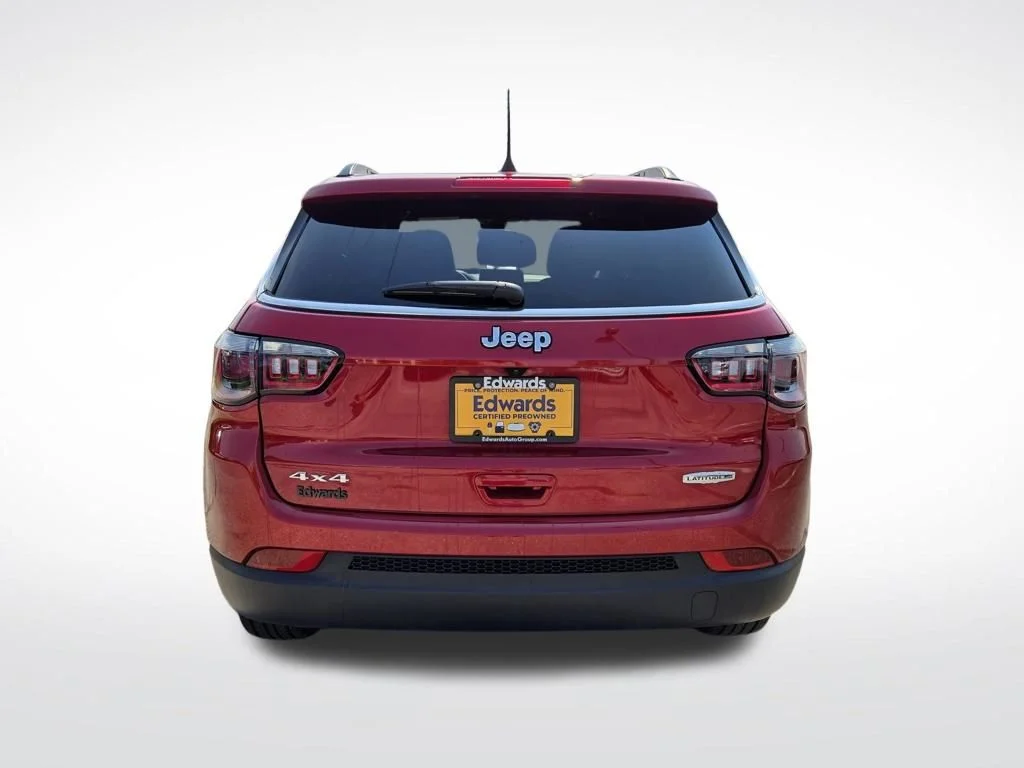 Certified Used 2024 Red Jeep Latitude Lux image 4