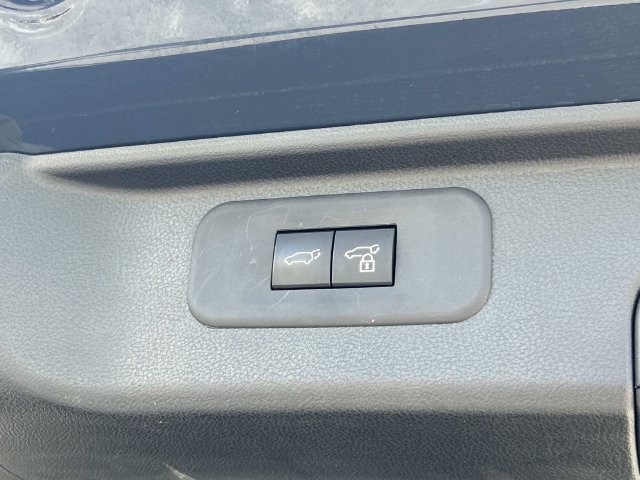 Used 2024 White Toyota XLE image 13