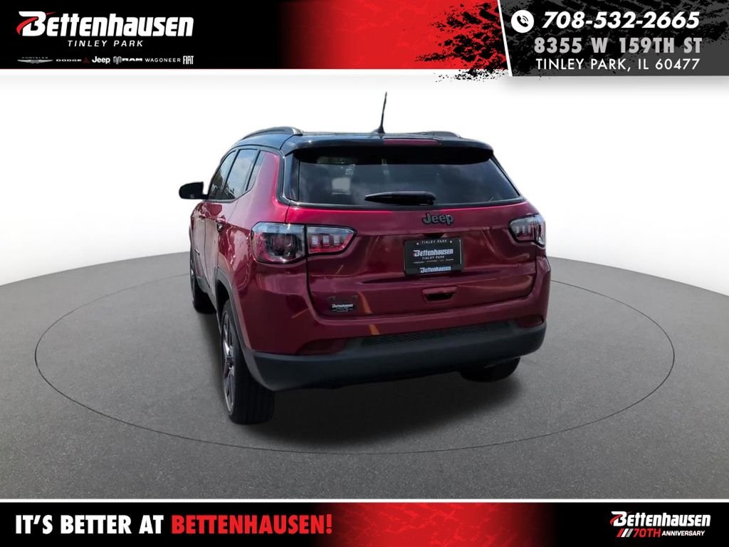 New 2026 Red Hot Pearlcoat Jeep Limited image 10