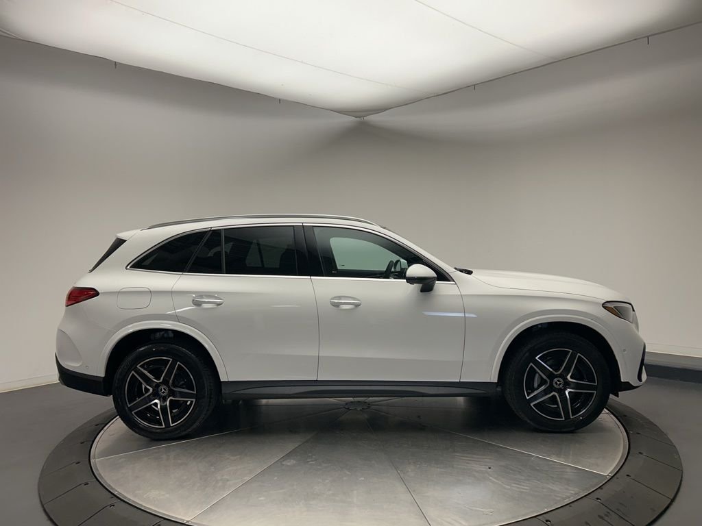 Used 2026 Polar White Mercedes-Benz GLC 300 image 8