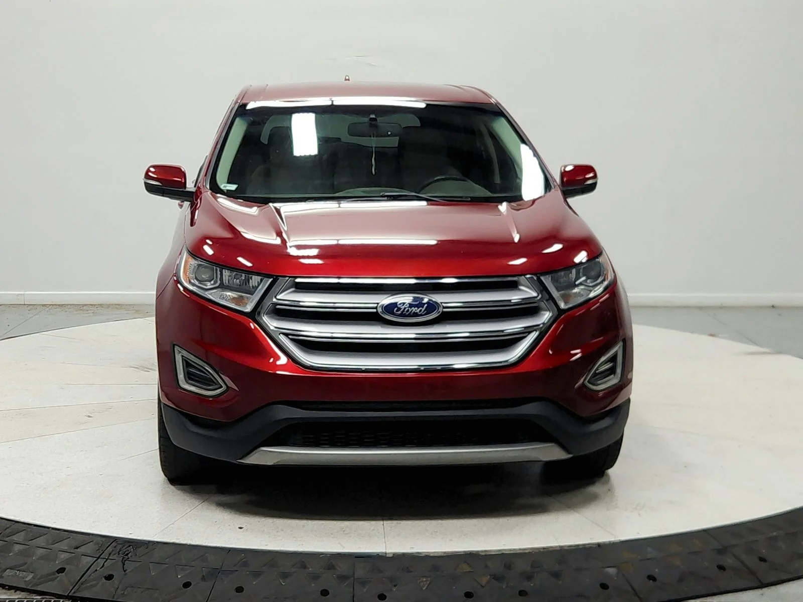 Used 2018 Red Ford Titanium image 3
