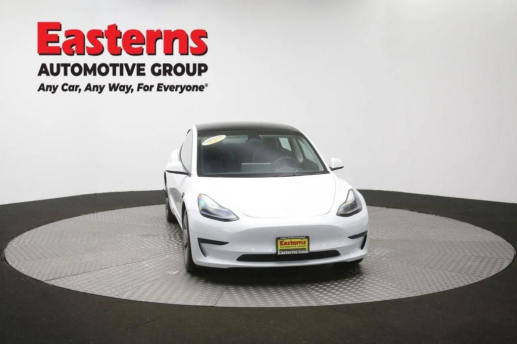 Used 2023 White Tesla Base image 38